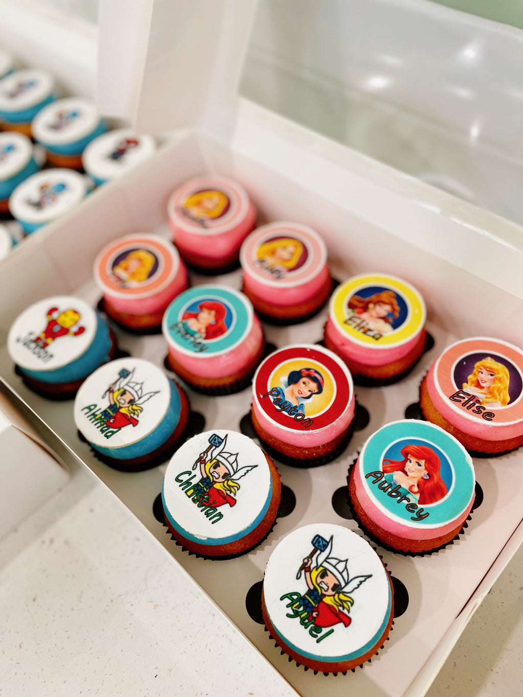 Edible image Cupcakes(Dozen)