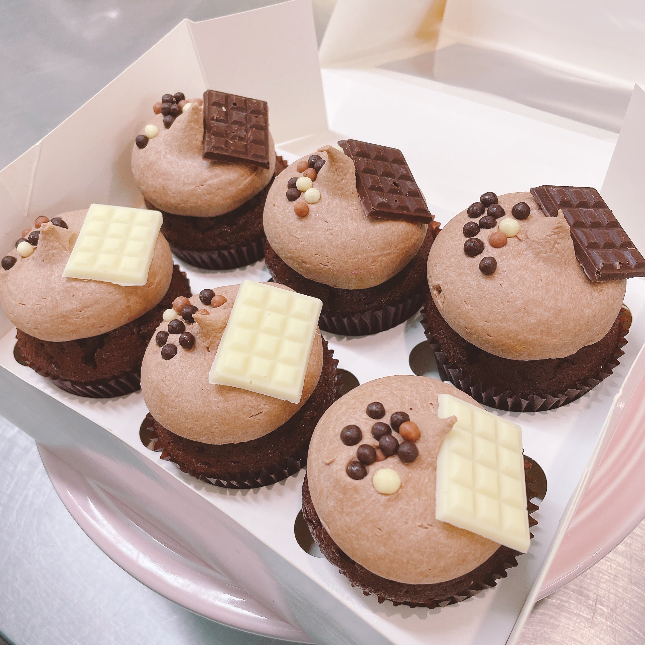 Standard Cupcake 6 Pack
